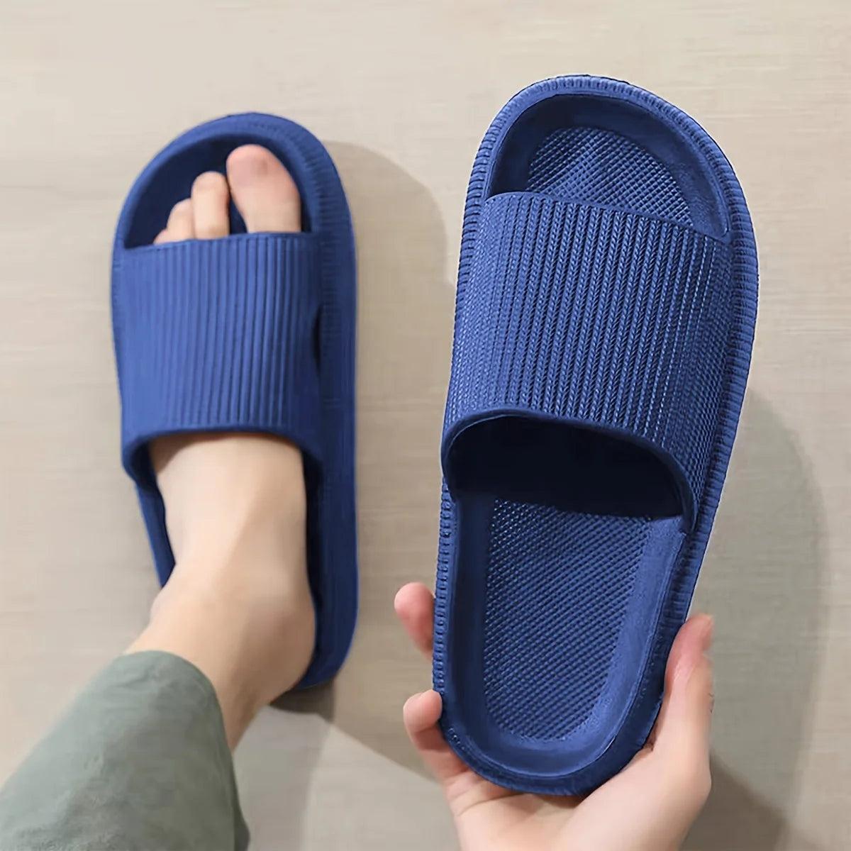 Outdoor Wear Comfortable Slippers for unisex