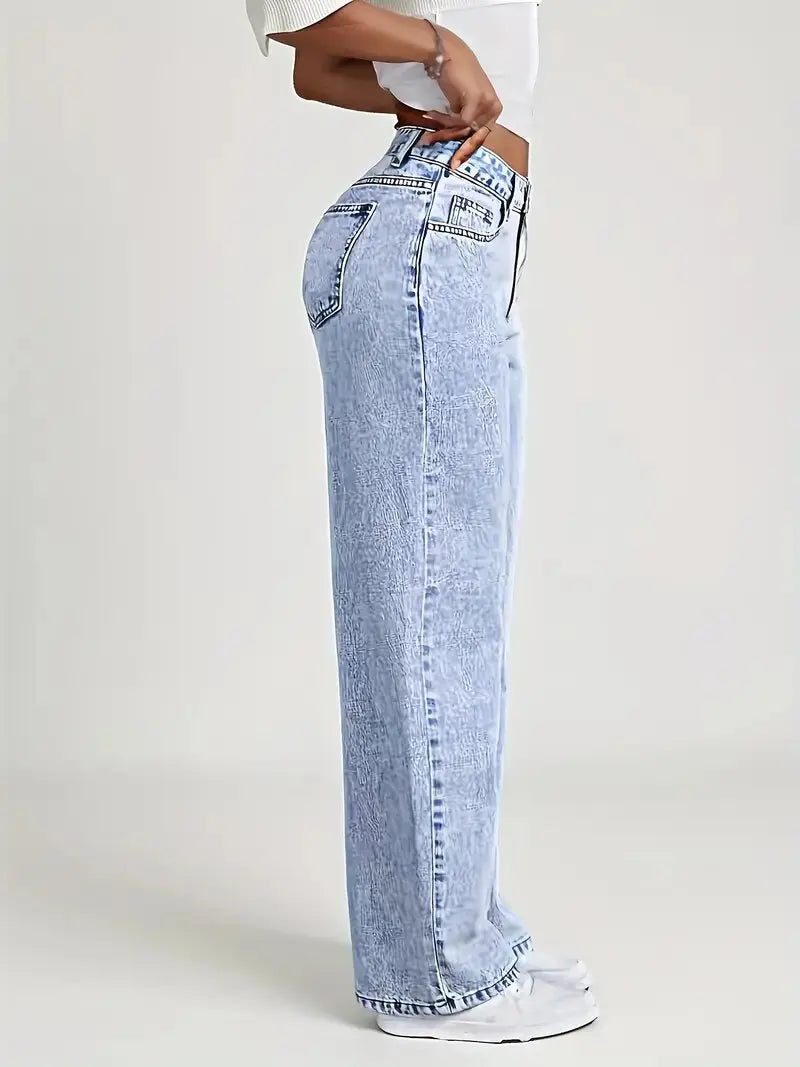 Relaxed Wide-Leg Jeans