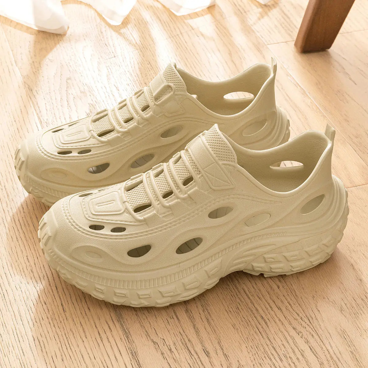 Comfort Outdoor Clogs