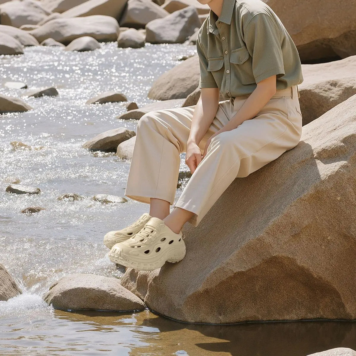 Comfort Outdoor Clogs