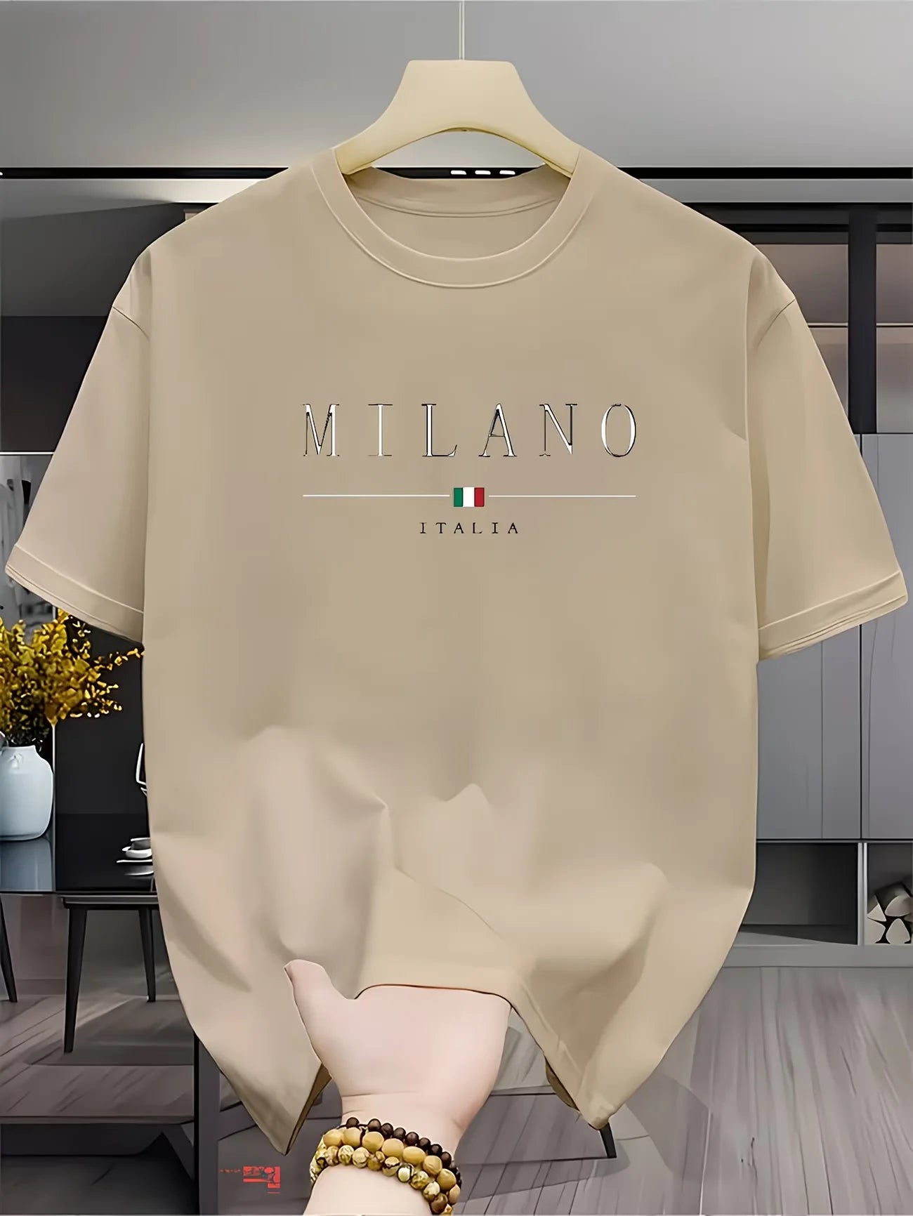 round neck short sleeved T-shirt top