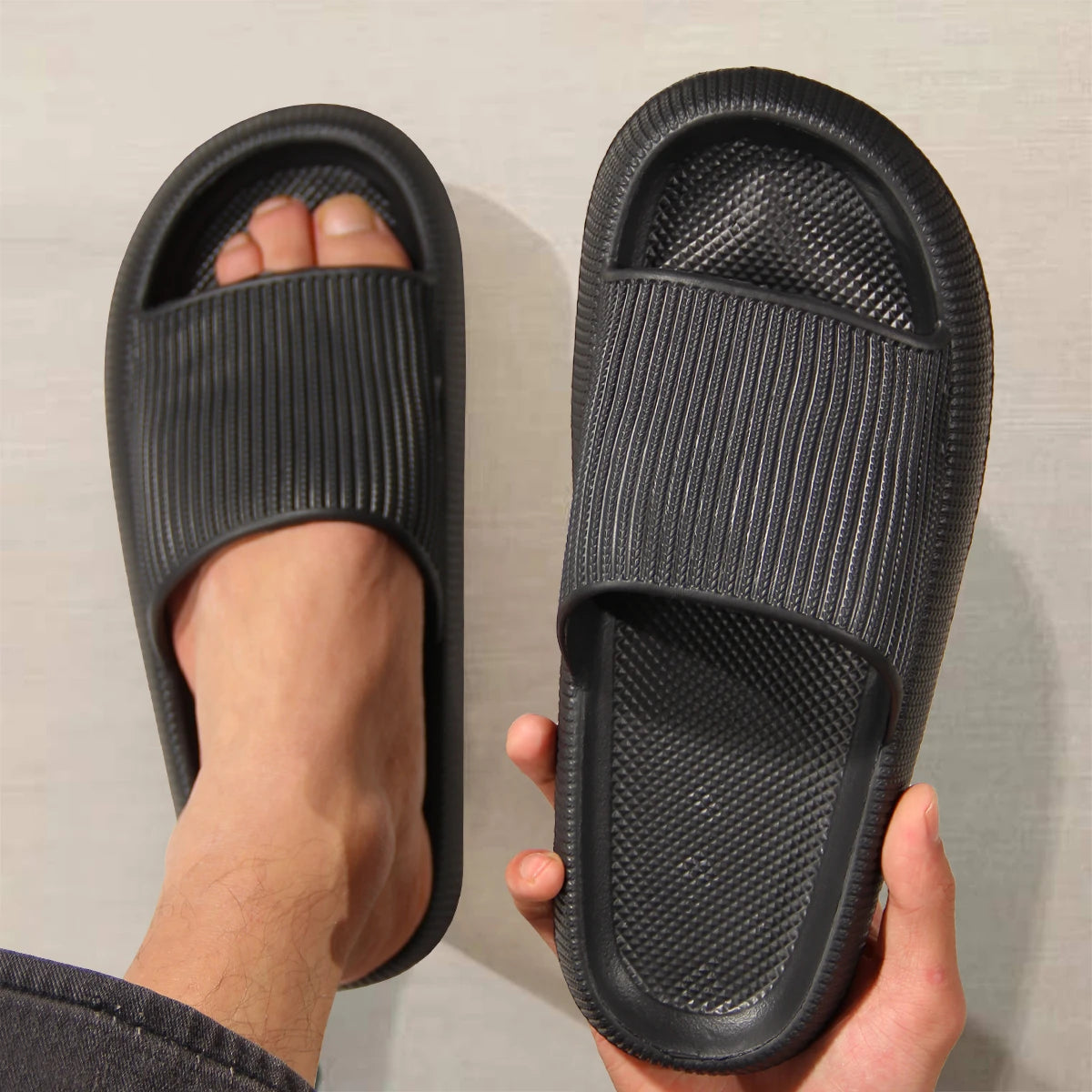 Outdoor Wear Comfortable Slippers for unisex